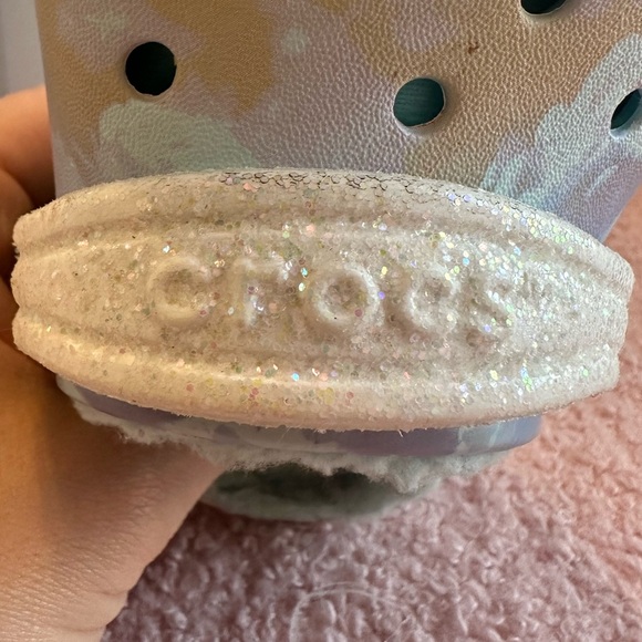 Pastel Clouds Crocs-toddler 9c - Picture 3 of 6